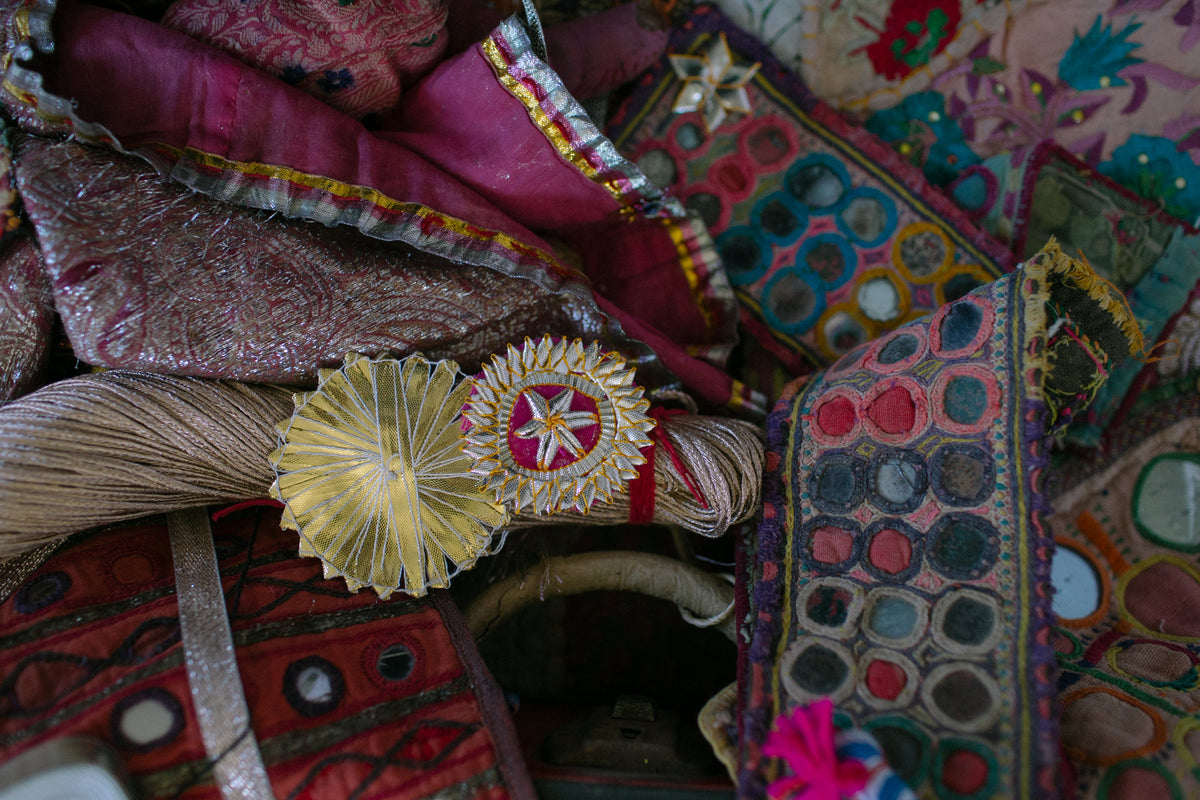 Vintage Embroidered Textiles – Skippy Cotton