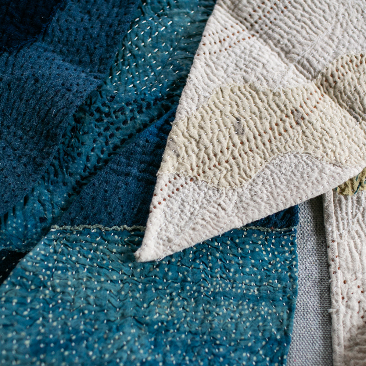 小物 AT LAST BANDANA Bandana Patchwork Elasticated Short – November 19 Shop